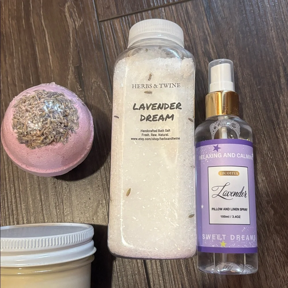 Lavender Bath Set - Picture 3 of 7